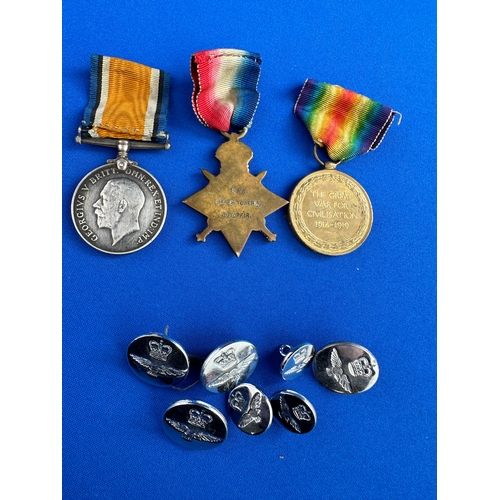 36 - WWI World War 1 Service Medals & Military Uniform Buttons.