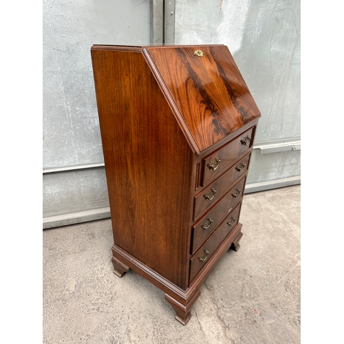 490 - Narrow Writing Bureau