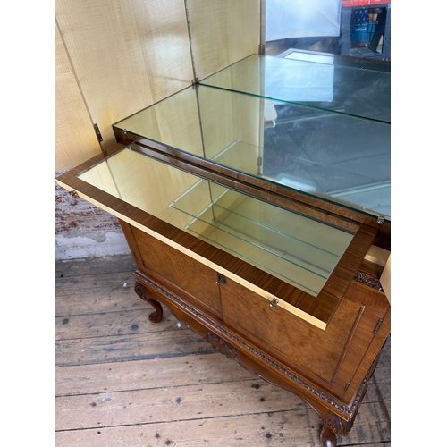 497 - 20th Century Burr Walnut Drinks Cabinet in Fantastic Condition