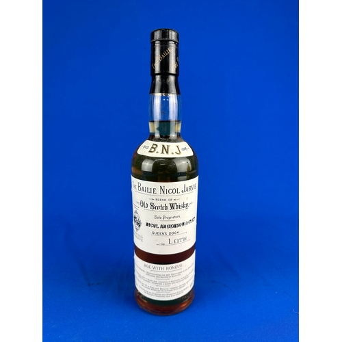 The Bailie Nicol Jarvie Very Old Reserve Old Scotch Whisky - 70cl
