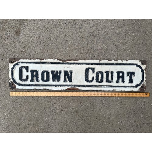 29 - Crown Court Cast Iron Street Sign