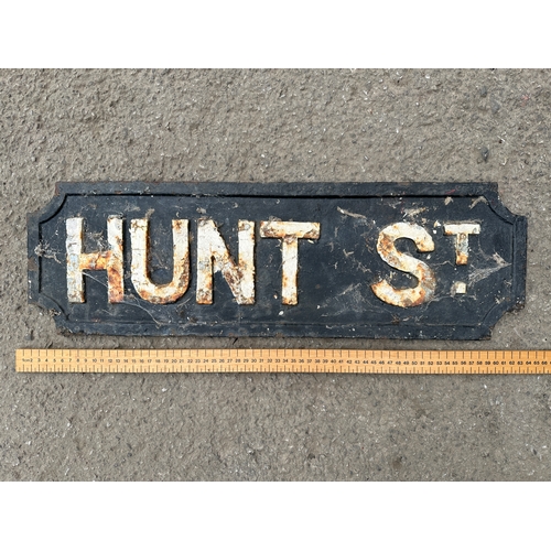 30 - Hunt Street Cast Iron Street Sign