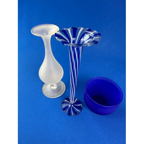 284 - Incredibly Delicate Lampwork Striped Bud Vase Alongside Two Other Items