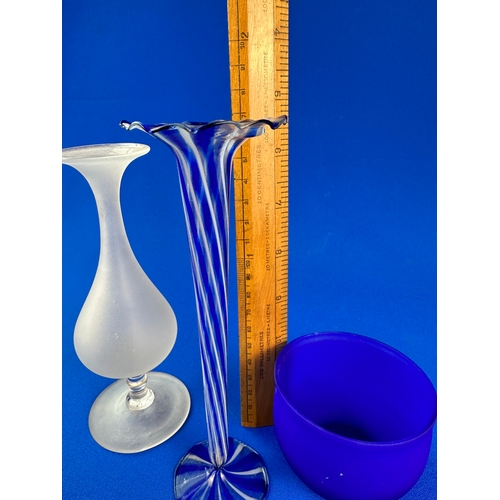 284 - Incredibly Delicate Lampwork Striped Bud Vase Alongside Two Other Items