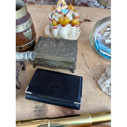 220 - Mixed Collectables inc. Hip Flask, Brass Telescope, Trinket Box, Cannon Model etc.