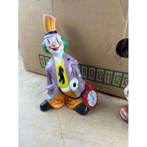 235 - Box of Vintage Clown Figures & Puppets etc.