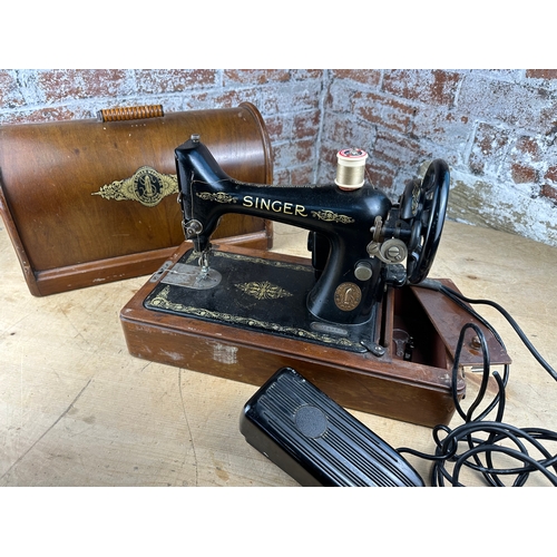 280 - Singer 99k Electric Sewing Machine