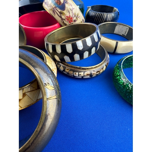 46 - Vintage Bangles inc. Liberty