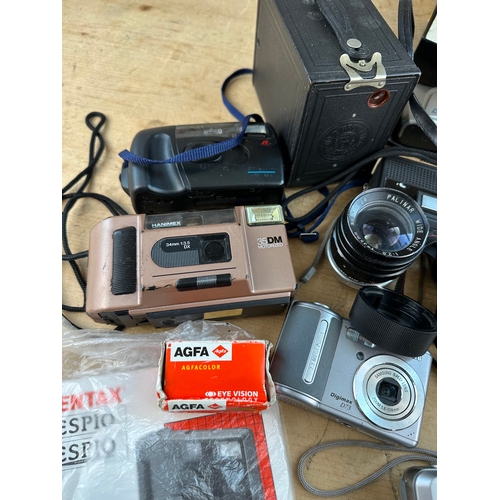 188 - Quantity of Vintage Cameras & Digital Cameras