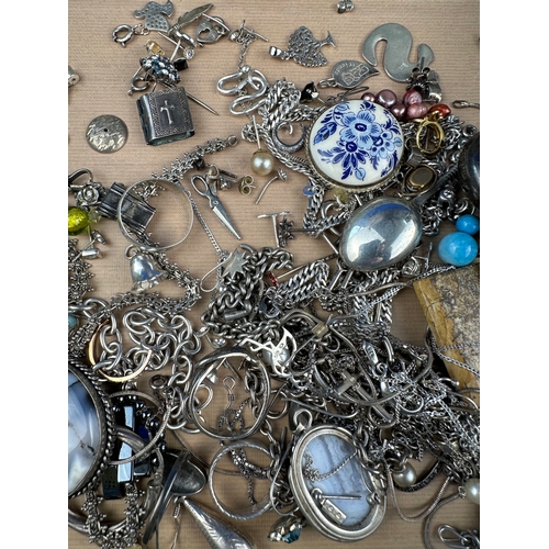 28 - Box of Silver & White Metal Jewellery & Other Items