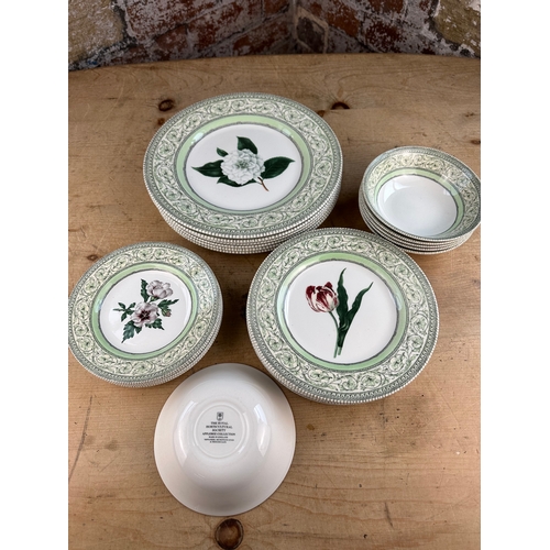 177 - Royal Horticultural Society Applebee Collection Items
