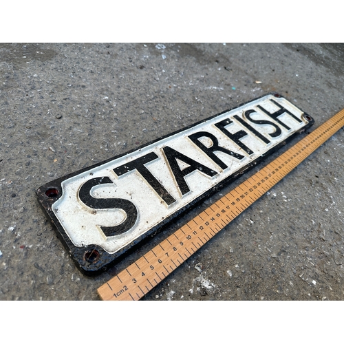 260 - Starfish Cast Iron Sign