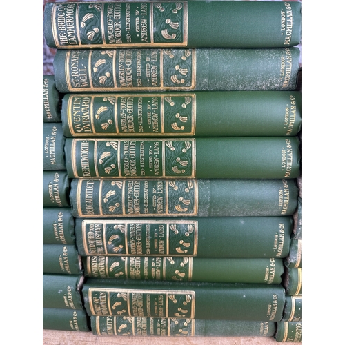 341 - Sir Walter Scott, Waverly Novels - 24 Volumes