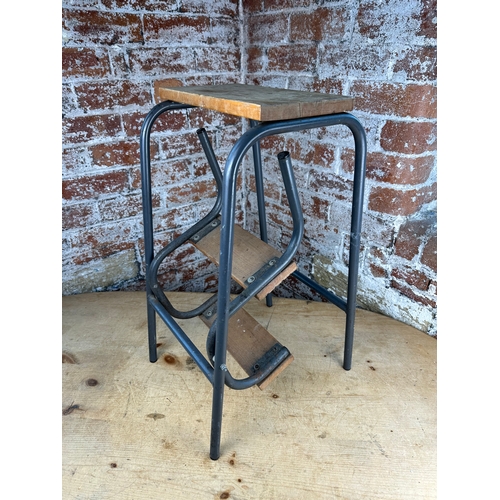 403 - Vintage Step Stool