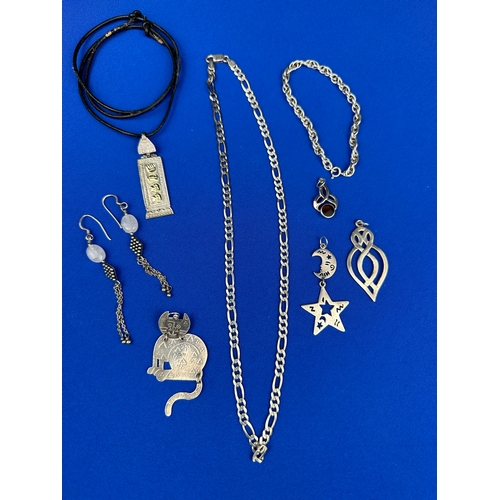 12 - Approximately 40g of 925 Silver Jewellery Items