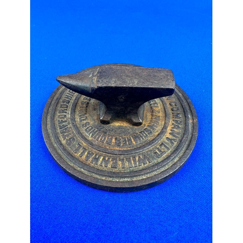 194 - The Springwood Iron Company Advertising Anvil Paperweight