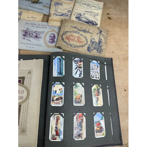 118 - Large Quantity of Cigarette & Tea Cards in Albums