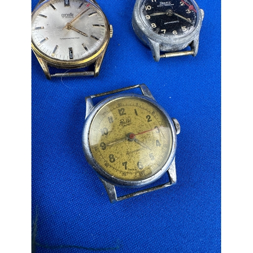 62 - 6 Vintage Gents Watches including Military Style