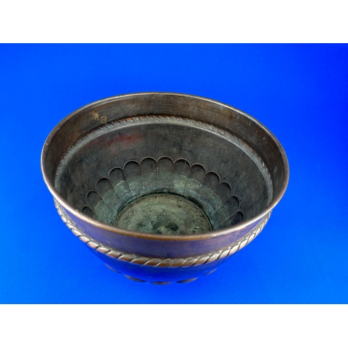 215 - Large Copper Arts & Crafts Style Pot