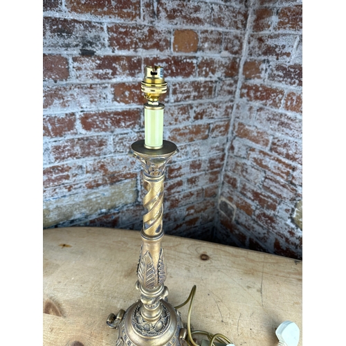 486 - Antique Style Lamp Stand