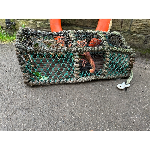 350 - Parlour Lobster Pot and Vintage Life Ring