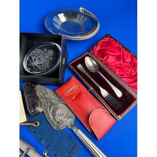 168 - Box of Collectables & Flatware