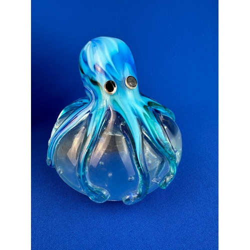 342 - Objets D'Art Octopus Paperweight