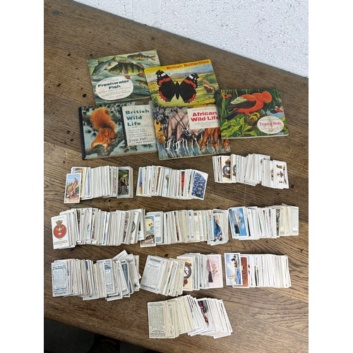 109 - Over 1000 Cigarette Cards and Albums