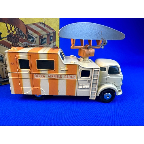 303 - Corgi Major 1106 Decca Mobile Airfield Radar