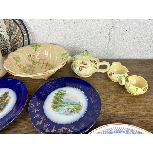 271 - Mixed lot of Vintage Mid-Century and Collectable Ceramics