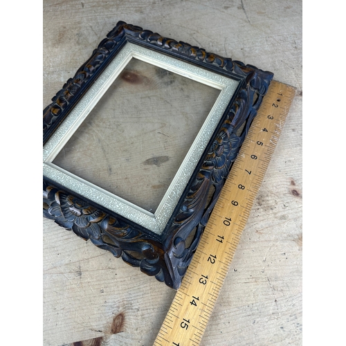 143 - Nicely Carved Oak Picture Frame