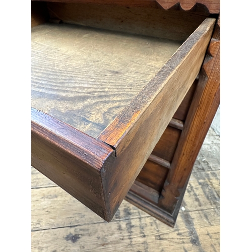 529 - Small Apprentice Piece Chest of Drawers with Amber Glass Handles