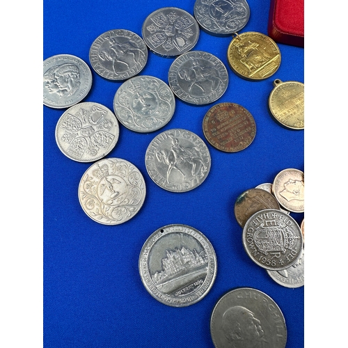 99 - Vintage Coins & Currency, Commemorative Coins & Medals