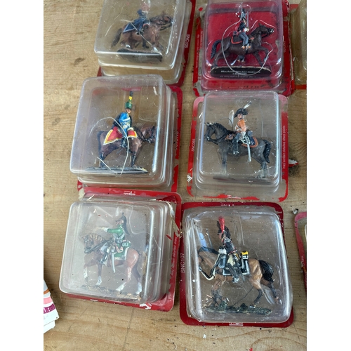 122 - Quantity of Mounted Del Prado Figures, 16 boxed some loose