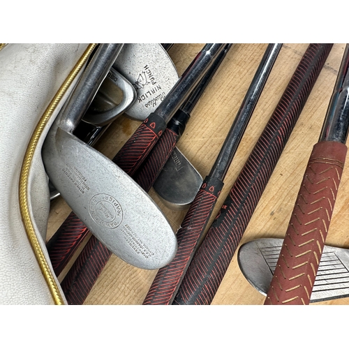 135 - Quantity of Vintage Golfing Equipment