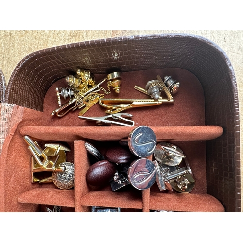 97 - Quantity of Cufflinks including Paul Smith