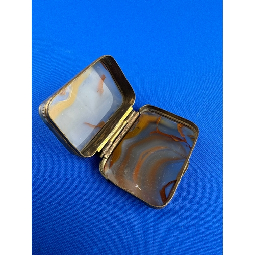 108 - An Early Snuff Box with Fine Agate to Both Sides - Gilt Brass Banding.