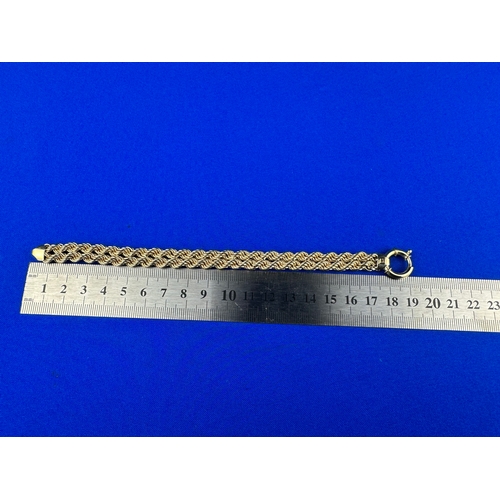 32 - 9ct Gold Double Rope Link Bracelet 13.2g, 19cm.