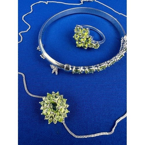 13 - 925 Silver & Peridot Jewellery Set including Necklace, Bangle & Ring