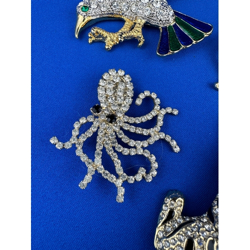 215 - Group of Large Costume Jewellery Brooches