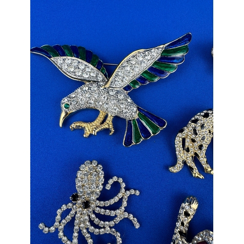 215 - Group of Large Costume Jewellery Brooches