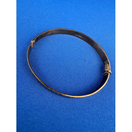 26 - 9ct Gold Bangle 12.45g