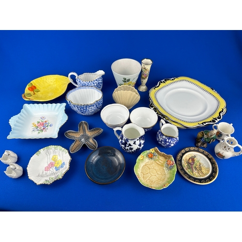 275 - Box of Small Collectable Ceramic Items