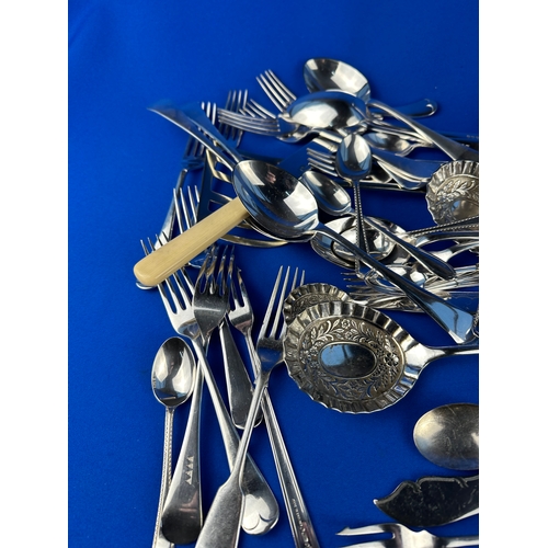 150 - Vintage Flatware