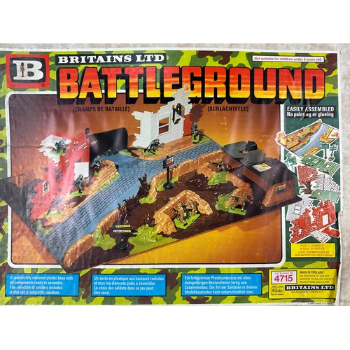 91 - Britains Battleground No. 47156Boxed with Several Accessories