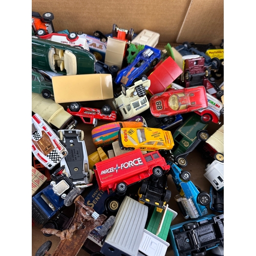 94 - Collection of Die Cast Vehicles From Manufacturers inc. Matchbox, Corgi, Lledoetc.