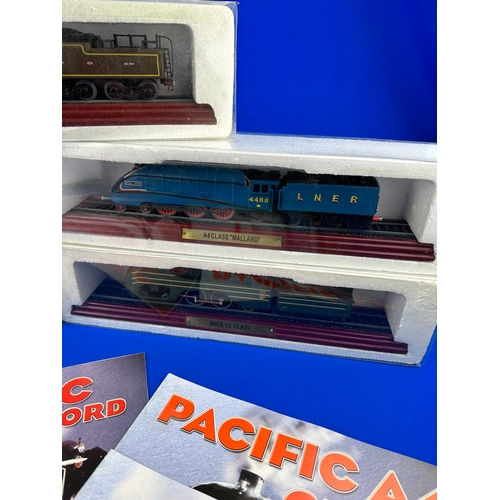 108 - Five Atlas Editions Model Trains, Boxed with Certificates of Authenticity