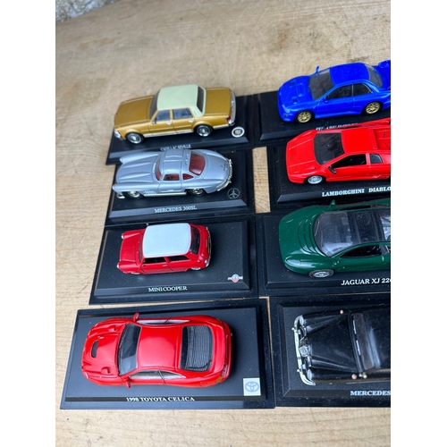 121 - 20 Mixed Del Prado Diecast Display Cars