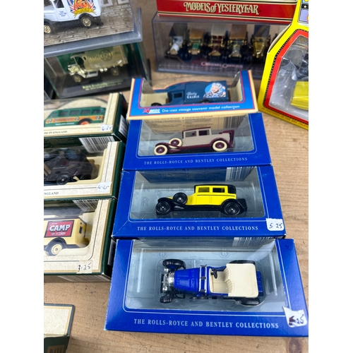 125 - Mixed Boxed Diecast Vehicles