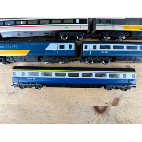 152 - Hornby 00 Gauge Intercity 125 Engines & Rolling Stock